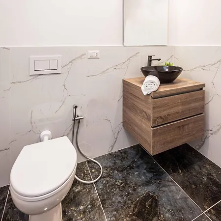 Гостевой дом Al 18 Верона