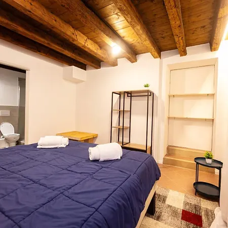 Guest house Al 18 Verona